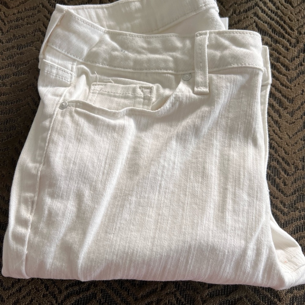 Jessica Simpson Women’s skinny jeans